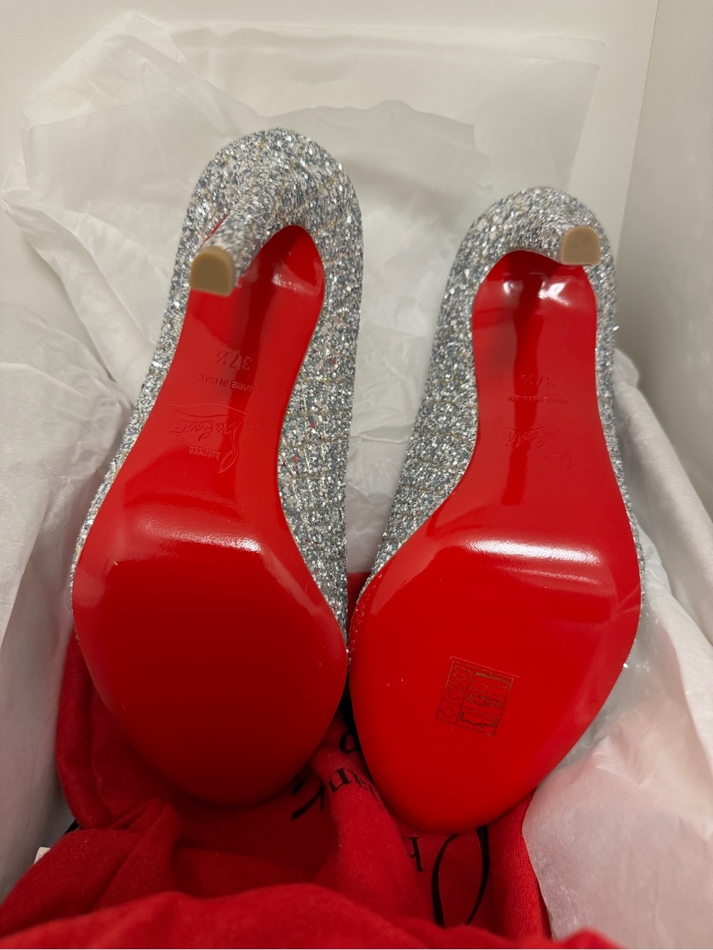 *NEW* Christian Louboutin Silver Glitter Pointed Toe Pumps - Picture 3 of 4